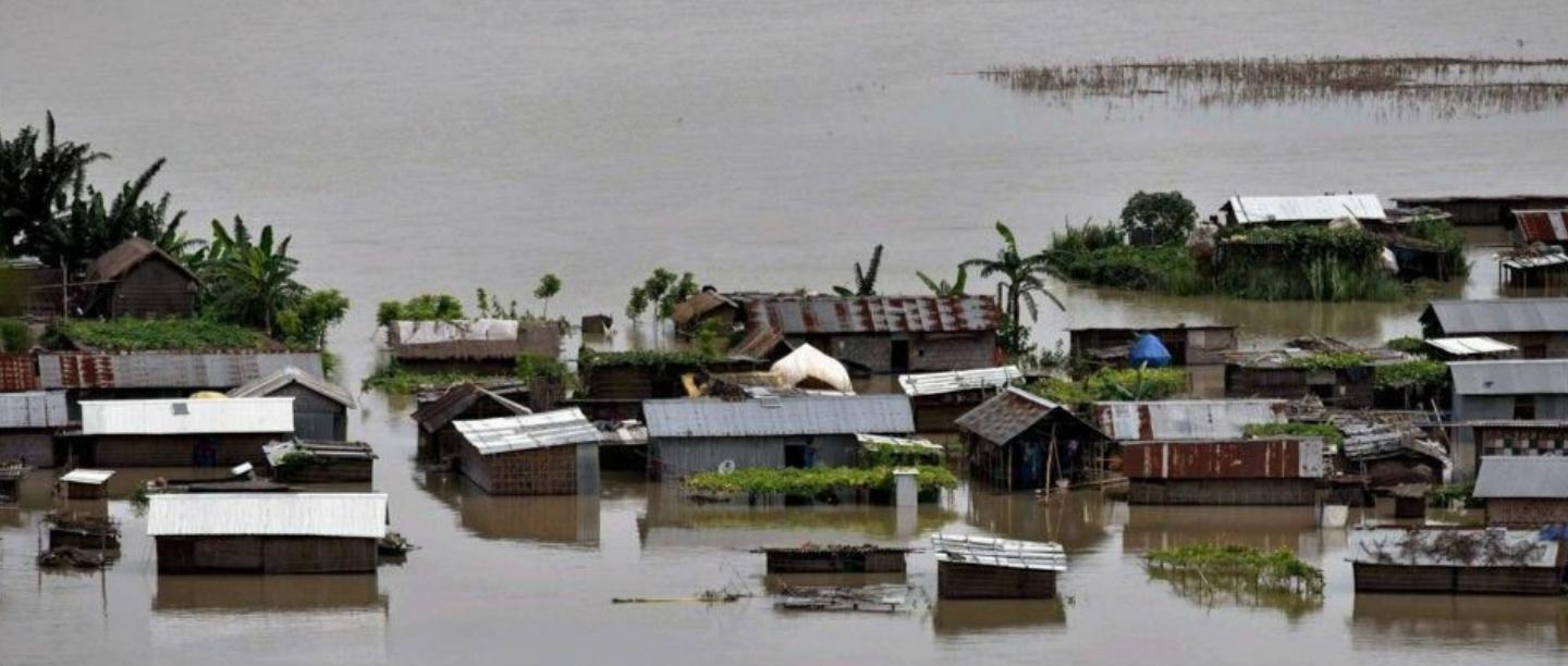 #AssamFlood : आसामला आहे तुमच्या मदतीची गरज