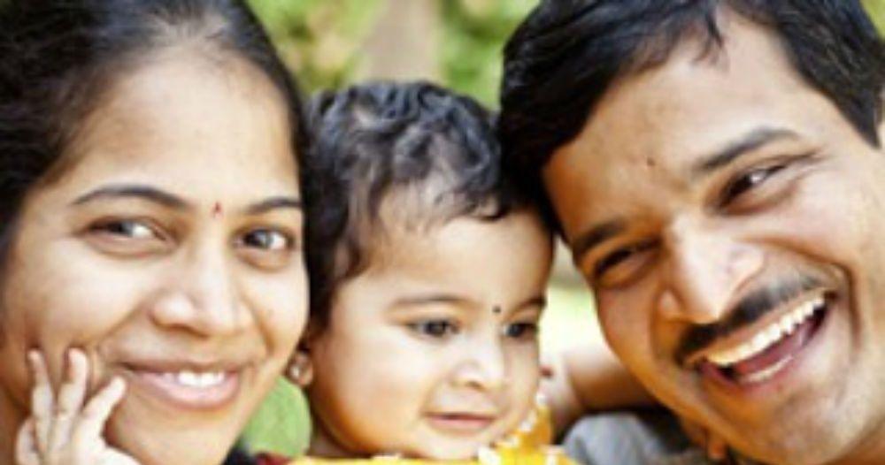 कुटुंबाच्या आरोग्याची काळजी कशी घ्यायला हवी &#8211; टीप्स (How To Take Care Of Family Health In Marathi)