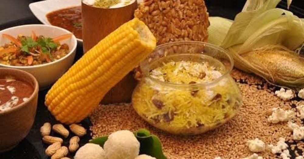 मकरसंक्रांतीला संपूर्ण भारतात करण्यात येणारे ‘15’पदार्थ (Makar Sankranti Dishes In Marathi)