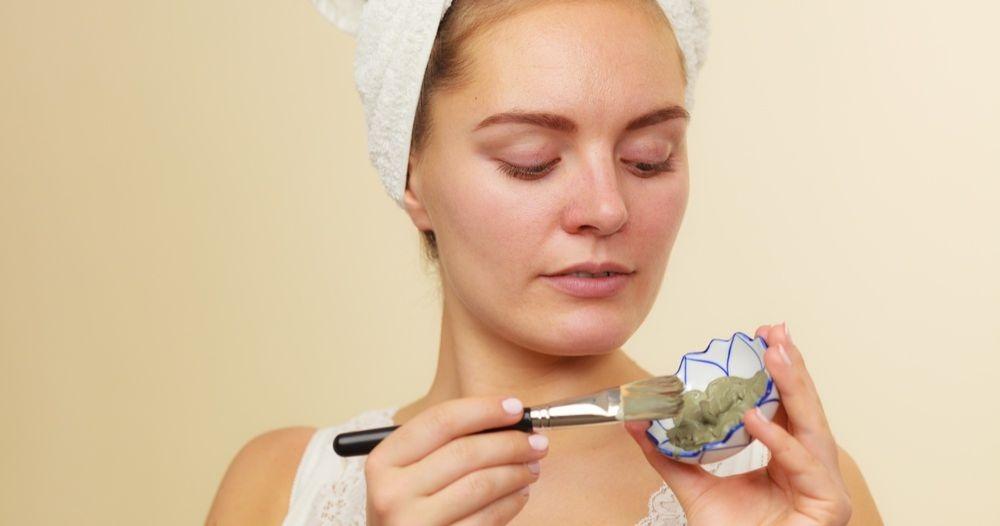 Oily Skin Care Tips In Marathi