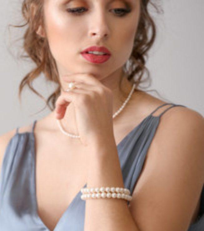 pearl-jewellery-designs-for-bride